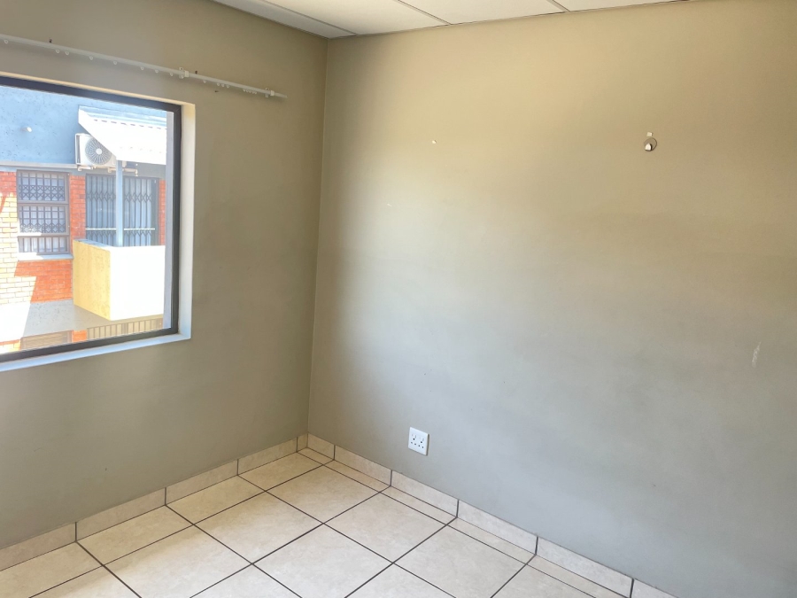 2 Bedroom Property for Sale in Universitas Free State